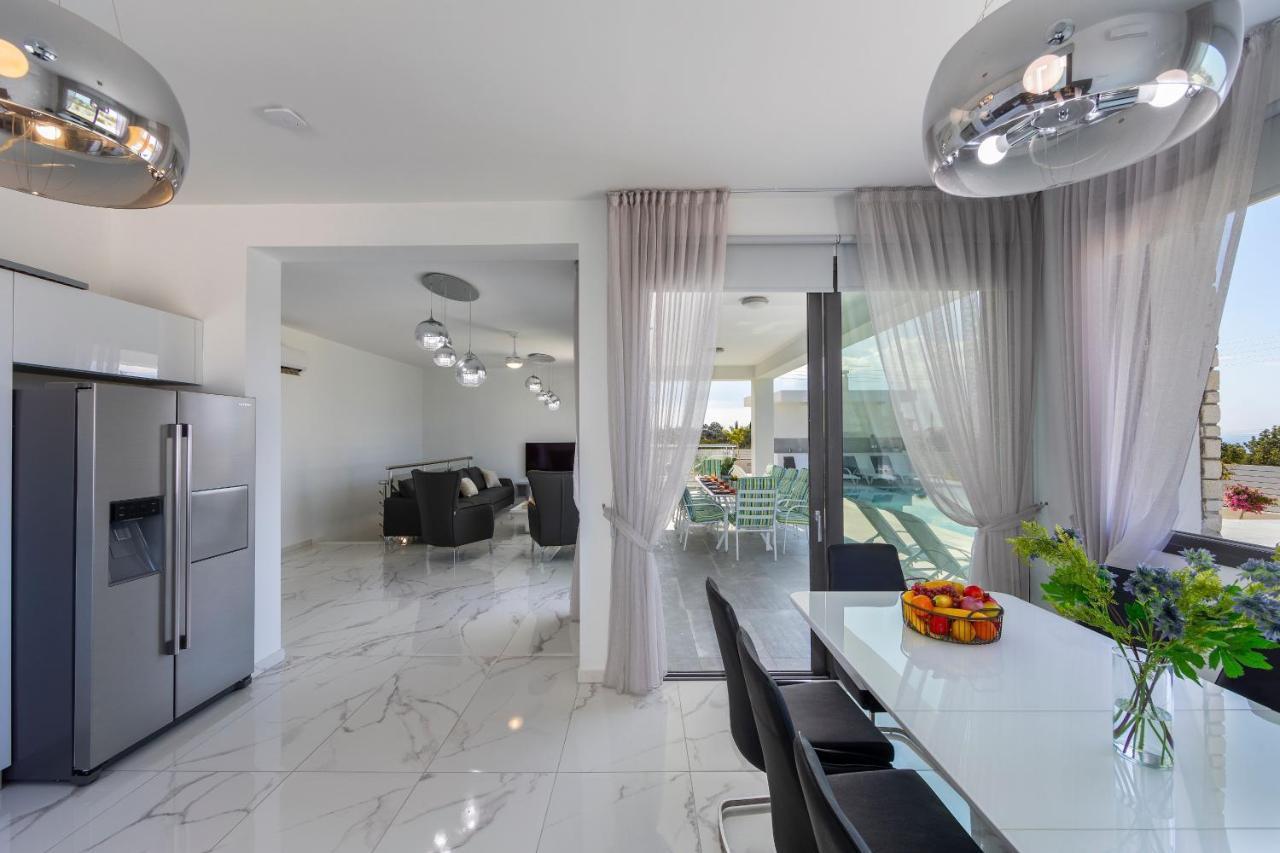 Villa Pleiades Pafos Zewnętrze zdjęcie